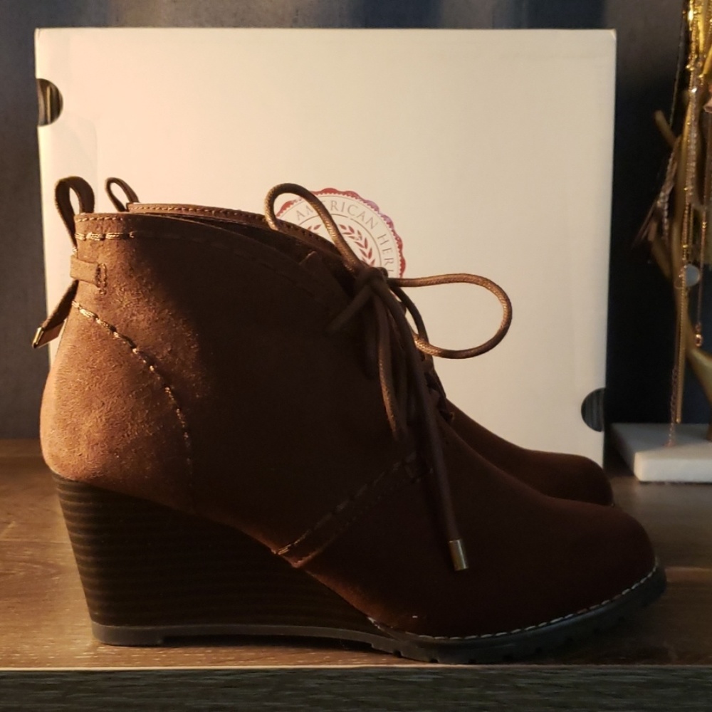 Chunky Brown Suede Wedge Ankle Chukka Boot - Picture 2 of 4